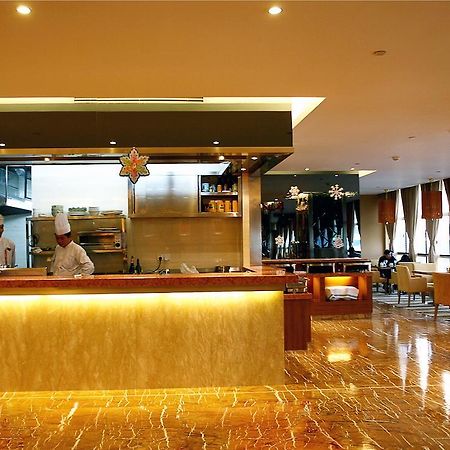 Shenzhen Luohu Railway Station Hotel - West Building Екстериор снимка