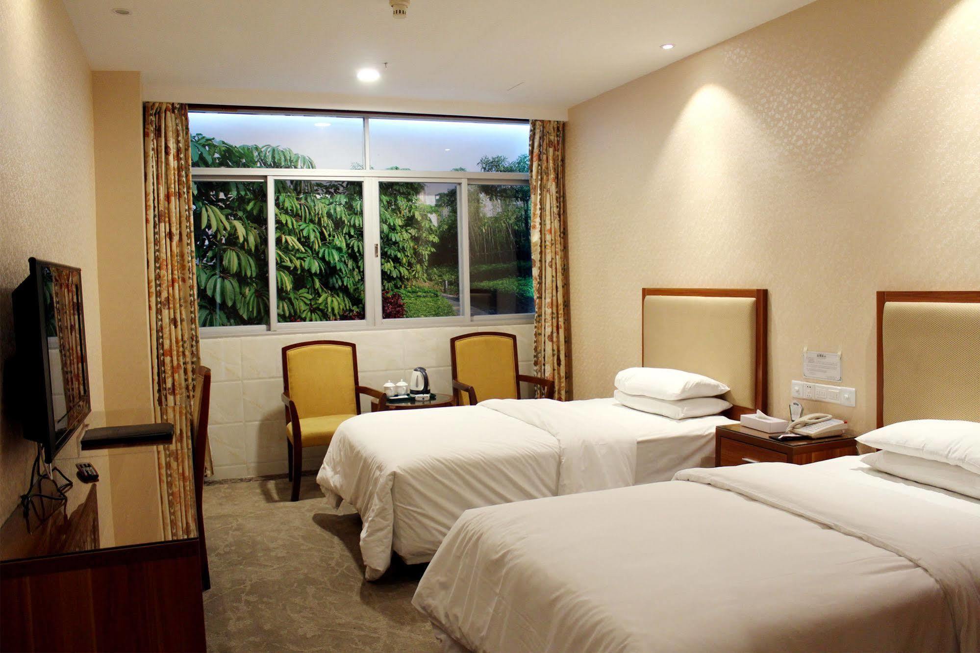 Shenzhen Luohu Railway Station Hotel - West Building Екстериор снимка